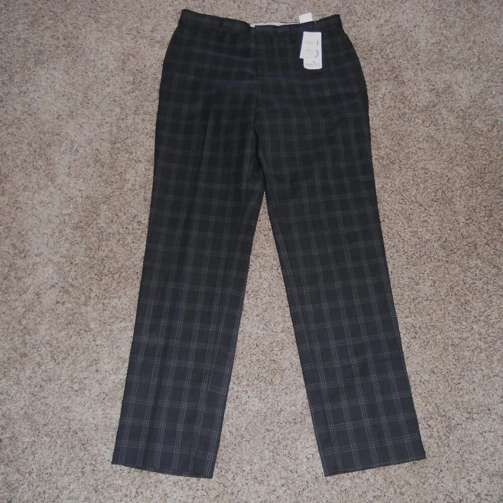 Banana Republic Standard Fit Nanotex Pant size 30/32 Plaid